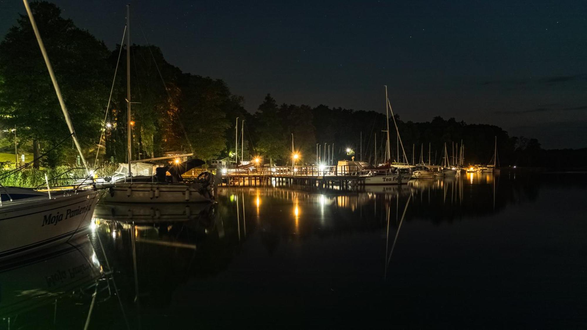 Labedzi Ostrow Osrodek Wypoczynkowy Hotel Piekna Gora Buitenkant foto